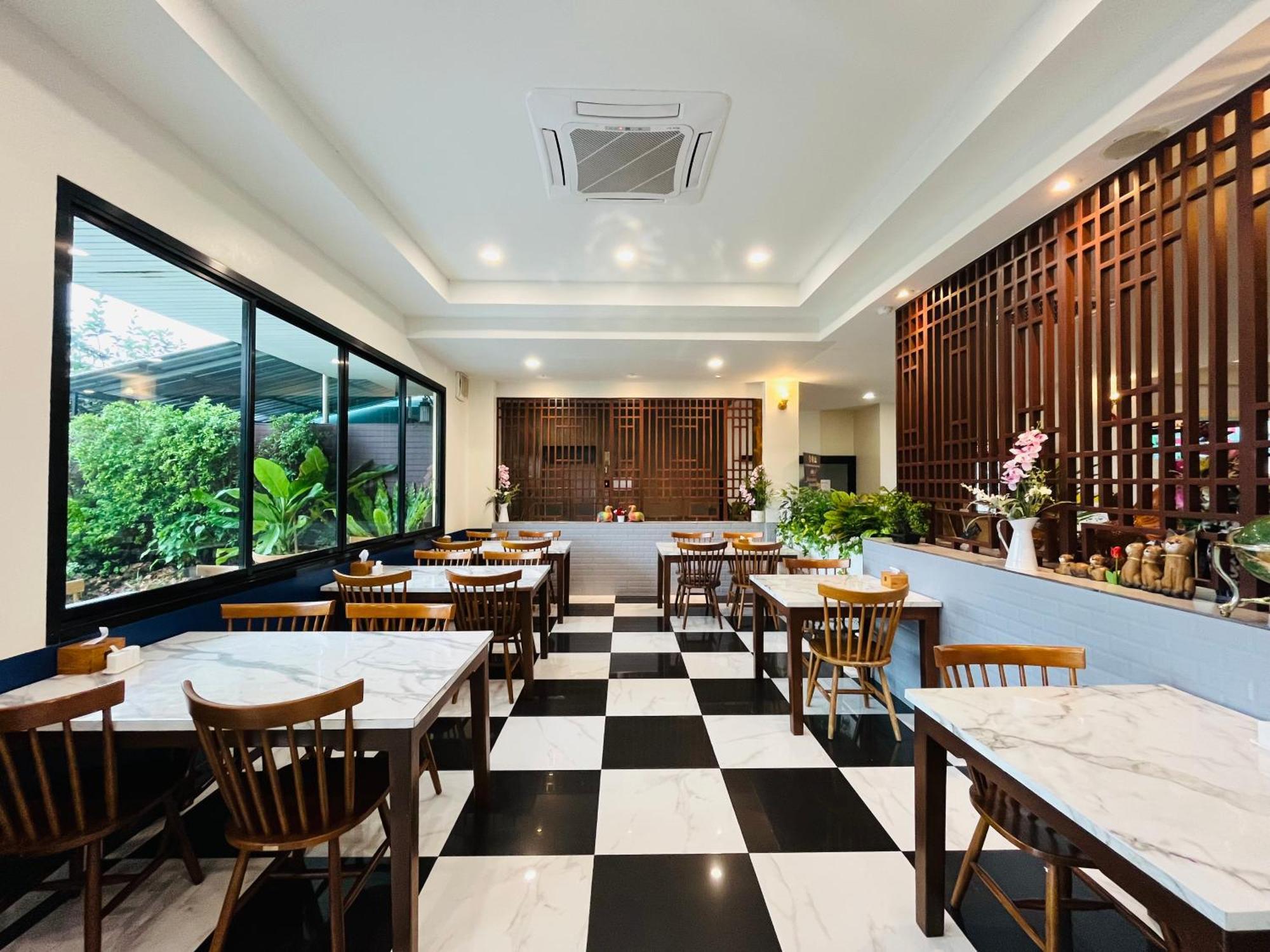 Usabai Riverside Boutique Hotel Chanthaburi Exterior photo
